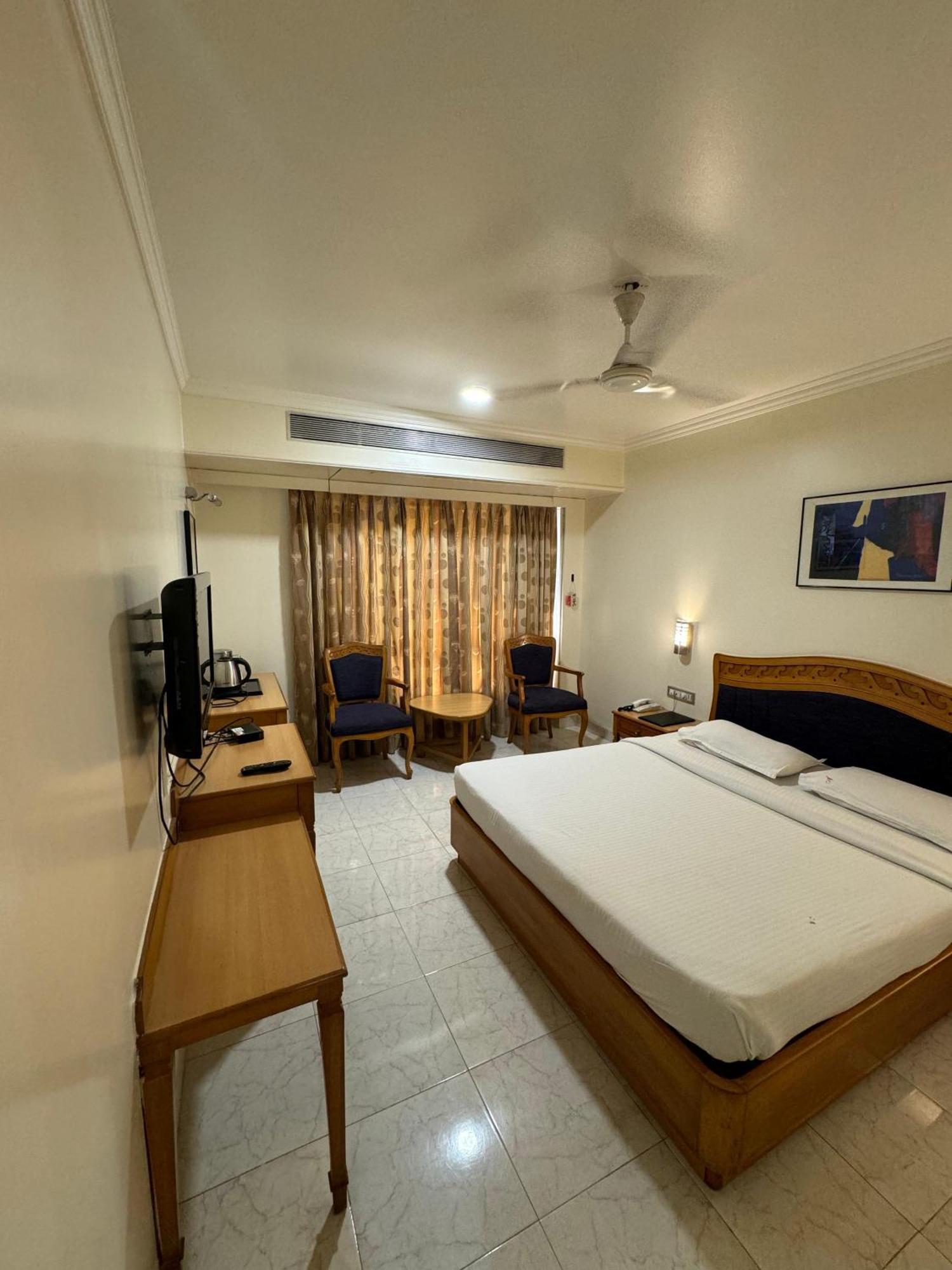 The Ambassador 3* Pune